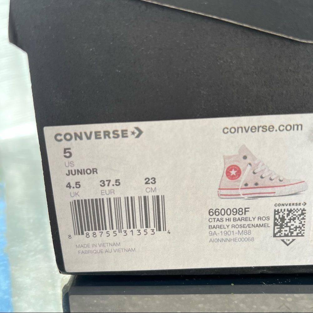 Girls' Converse Chuck Taylor All Star High-Top Sneakers Pink Sizes NIB #660098F - Picture 11 of 11